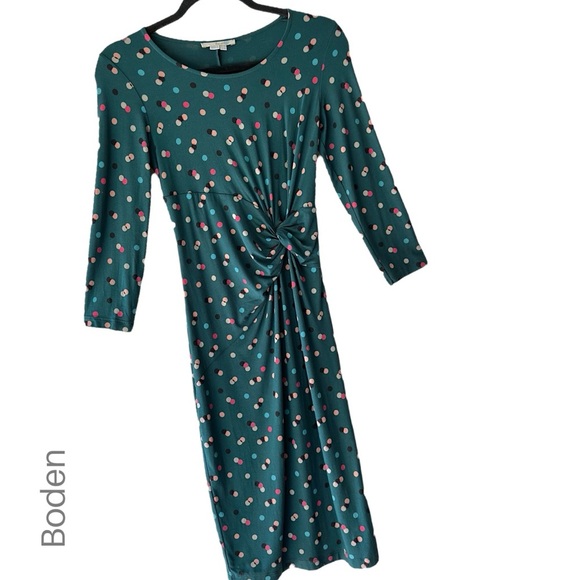 BODEN | NWOT ROSALIE TWIST FRONT JERSEY DRESS POLKA DOT DARK GREEN | 2 PETITE - Picture 1 of 10